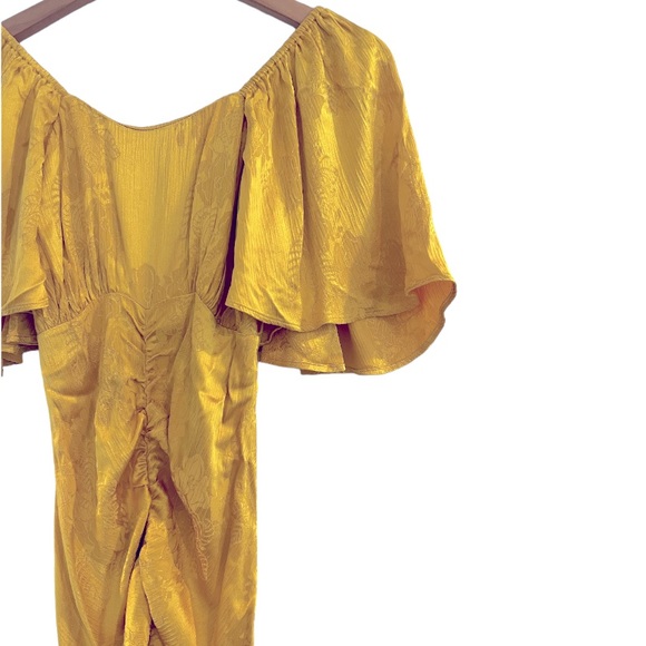 Tularosa Kinsley Dress. - Picture 6 of 8